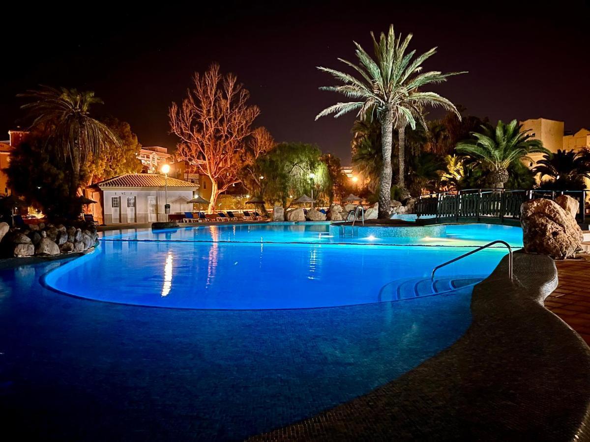 Apartamentos Moguima Roquetas de Mar Extérieur photo