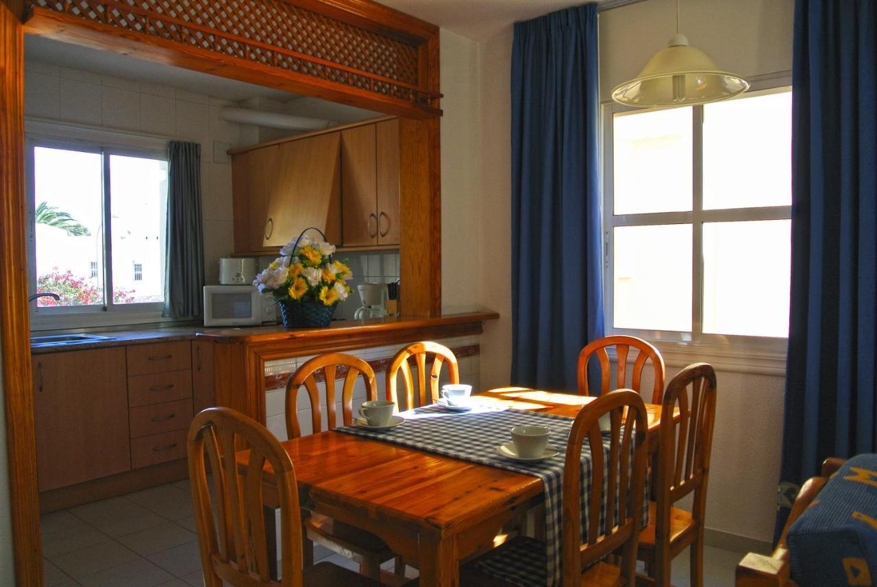 Apartamentos Moguima Roquetas de Mar Extérieur photo