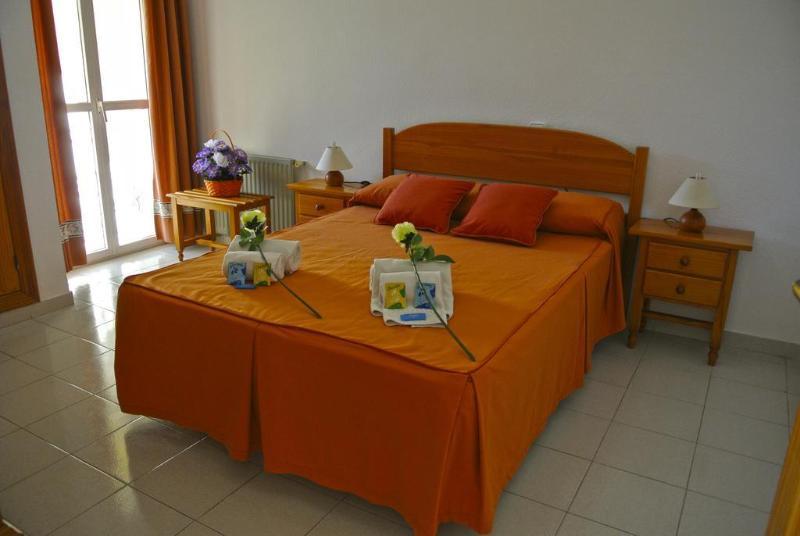 Apartamentos Moguima Roquetas de Mar Extérieur photo