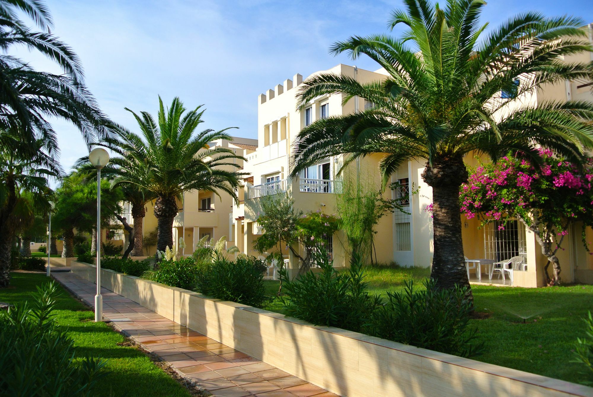 Apartamentos Moguima Roquetas de Mar Extérieur photo