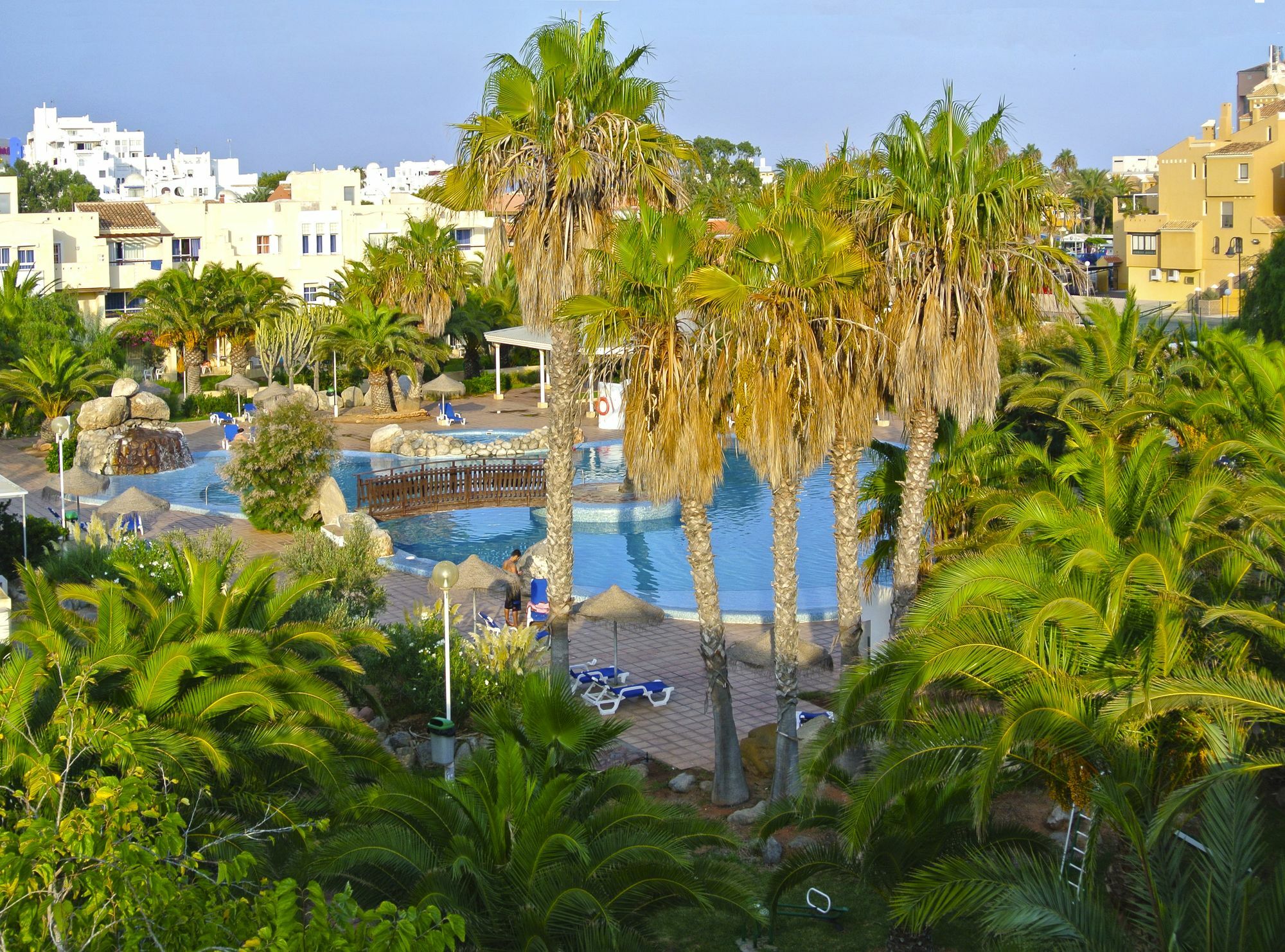 Apartamentos Moguima Roquetas de Mar Extérieur photo