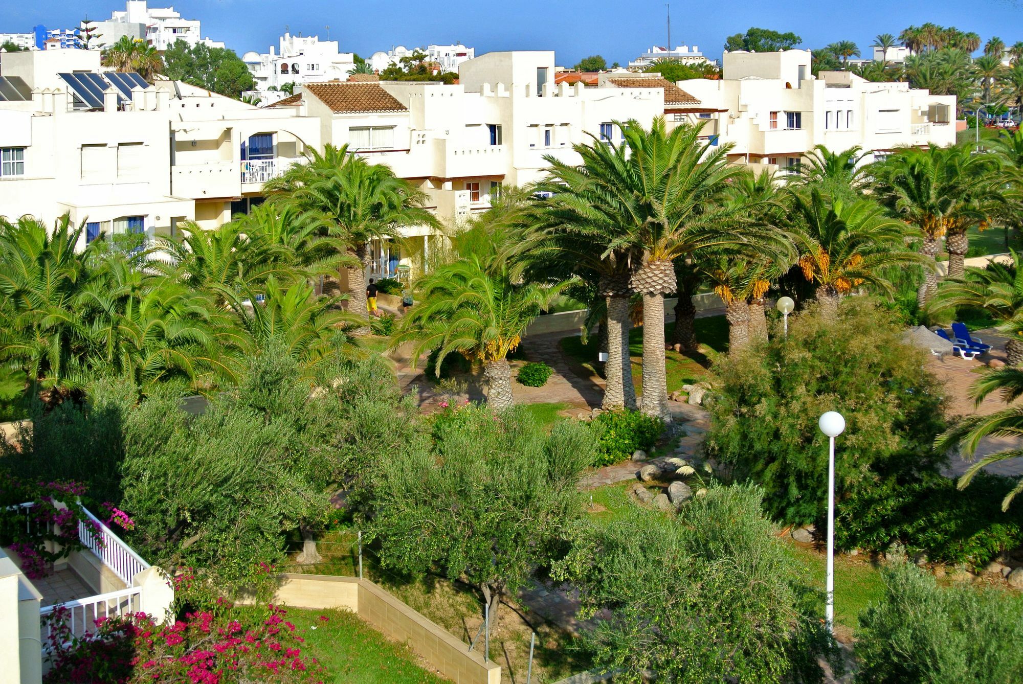 Apartamentos Moguima Roquetas de Mar Extérieur photo