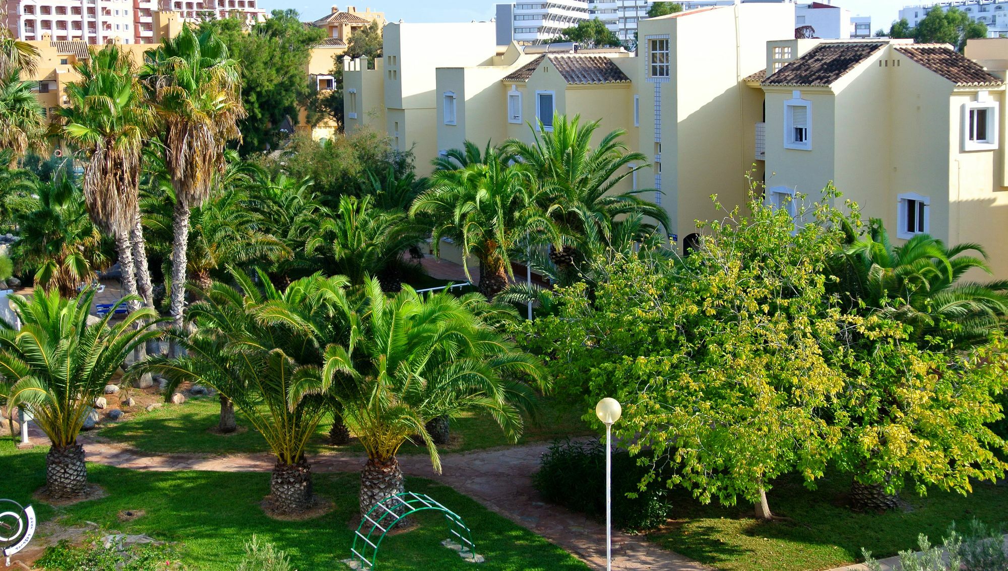 Apartamentos Moguima Roquetas de Mar Extérieur photo